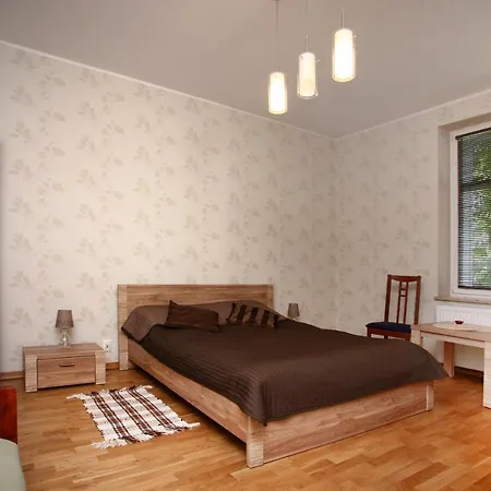 公寓 Mistral Apartament *
